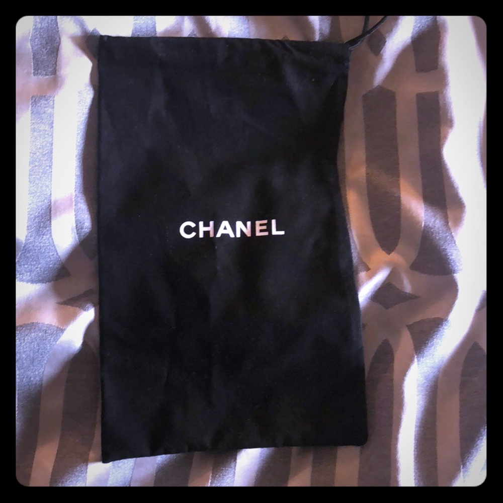 Chanel shoe dust bag